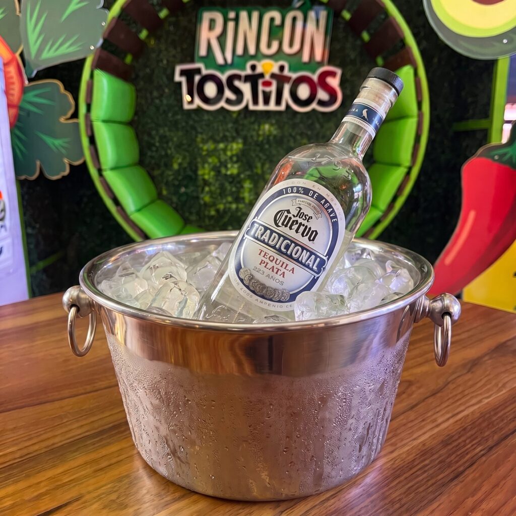Botella Tequila Tradicional